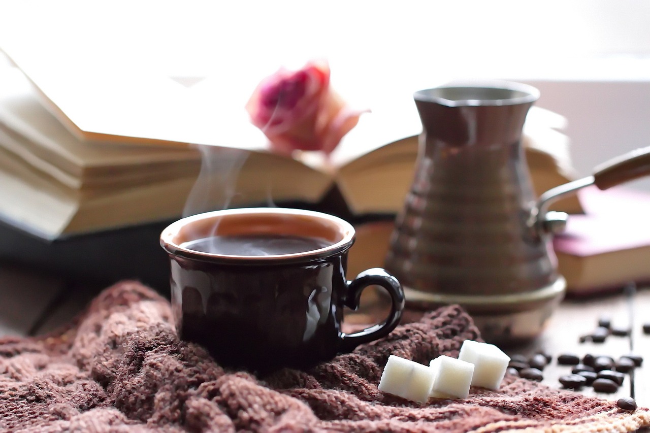 Café-tricoté : le samedi de 14h30 à 16h30