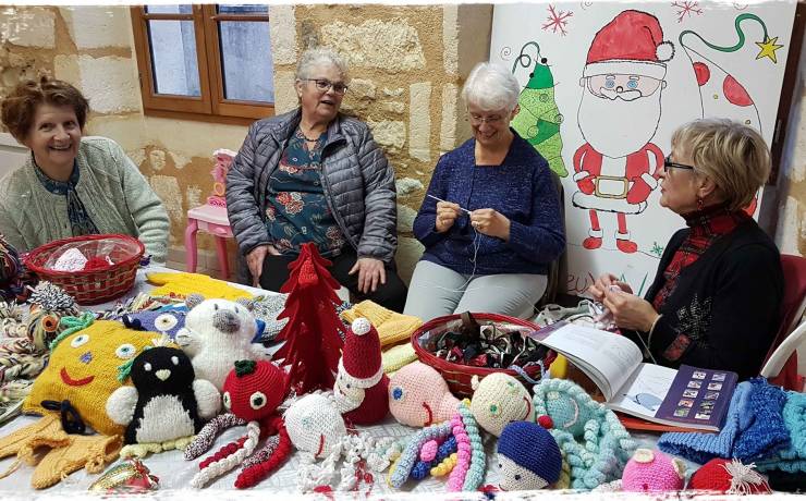 Nos couturières au marché de Noël de A l’Assaut.