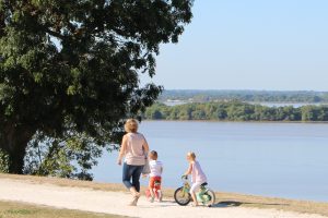 Cahier de vacances : un été en famille – Blaye Bourg Terres d’Estuaire