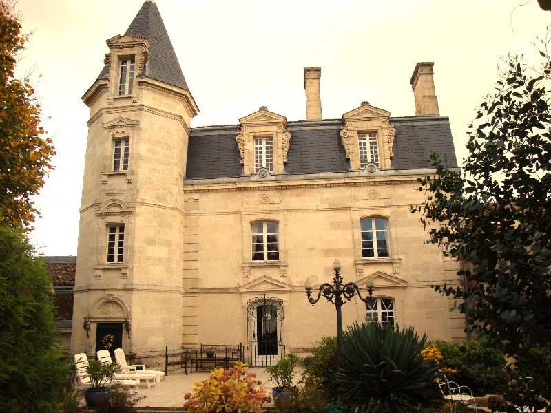 Chambres d’hôtes de Madame POISSONNEAU : Blaye Bourg Terres d’Estuaire