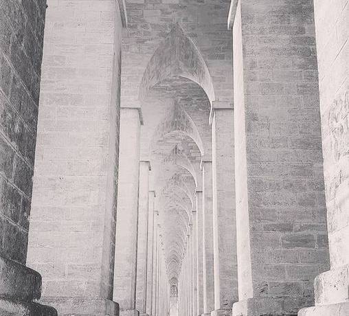 Voir sous les jupes du Pont Eiffel…
 Merci à ©Imjustbruno découvert sur Inst…