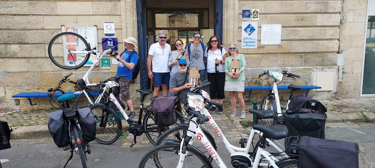 Hello ! 
Quelle belle photo de nos premiers loueurs de velo américains de la sai…