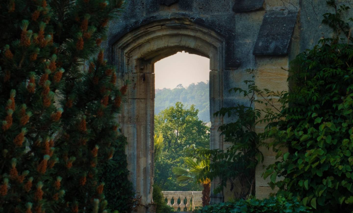 Le Château de la Grave vu par l’agence Parhelia.
Château de la Grave ou Agence…