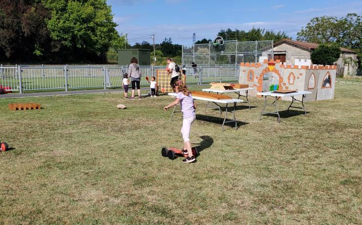 Guinguette : tout est en place, le soleil  est avec nous, on n’attend plus que…