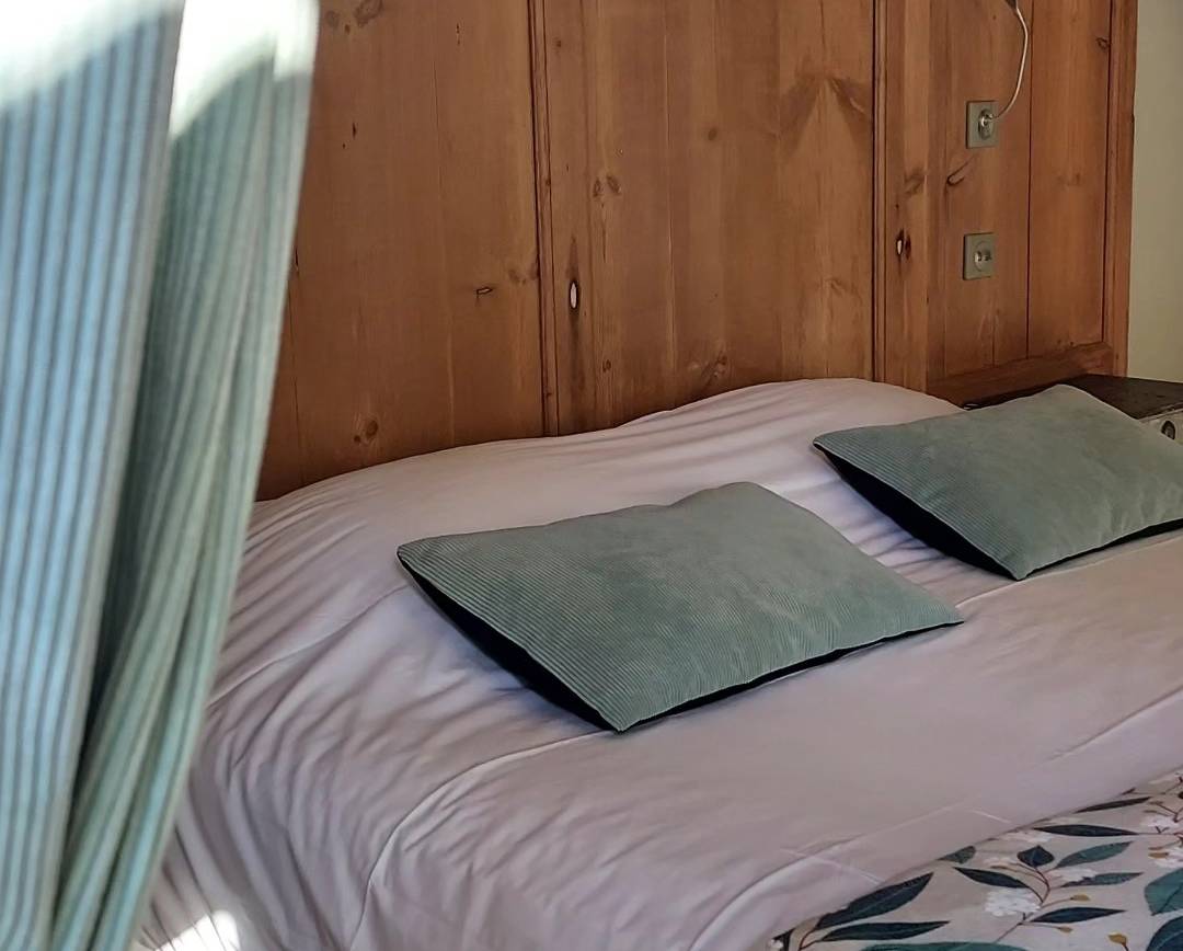 [5  pour le Clos Marcamps]
C’est sûr, quand on voit la qualité des services, la …