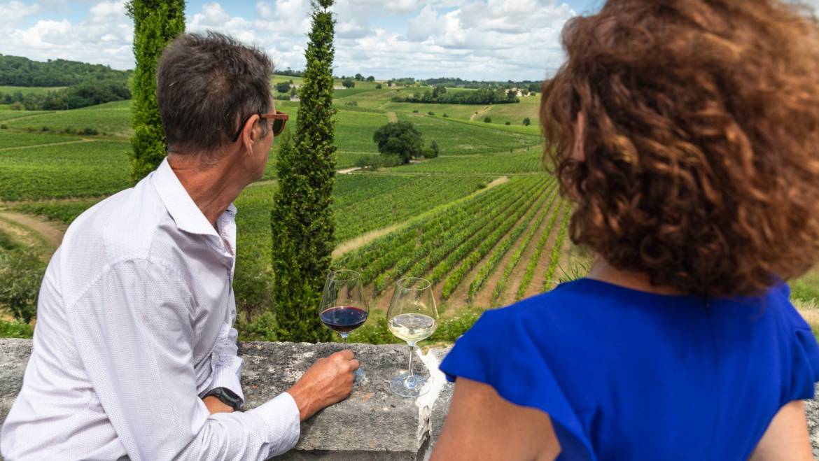 Des paysages à couper le souffle, des vignes à perte de vue, un écrin de verdur…