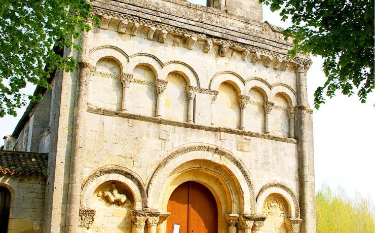 Quiz du jour 
Savez-vous où se trouve cette église ?
C’est l’une des plus intér…