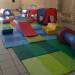 Parcours de motricité itinérant – pour les 1/3 ans.
On rampe, on grimpe, on saut…