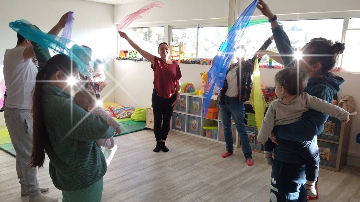 Éveil à la danse, avec Angélique de Massage d’Ange. Un fabuleux moment de partag…