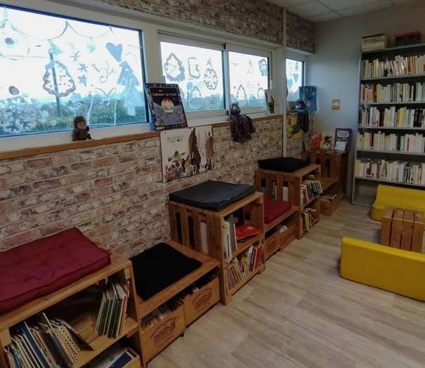 Bibliothèque municipale de Mombrier a changé sa photo de profil.