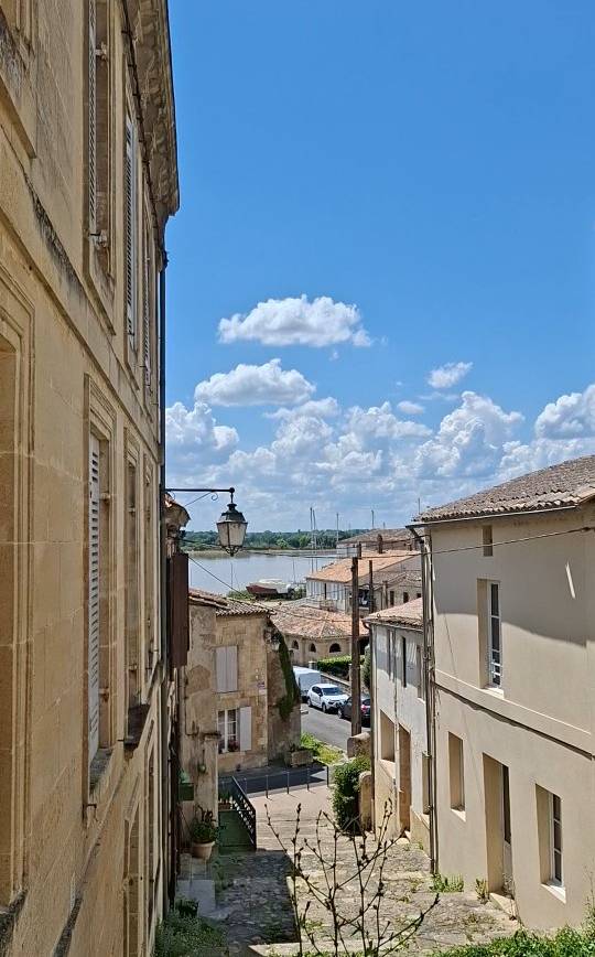 [Boucle Bourg Lansac]
Vous cherchez l&rsquo;escapade parfaite pour votre prochaine sor…