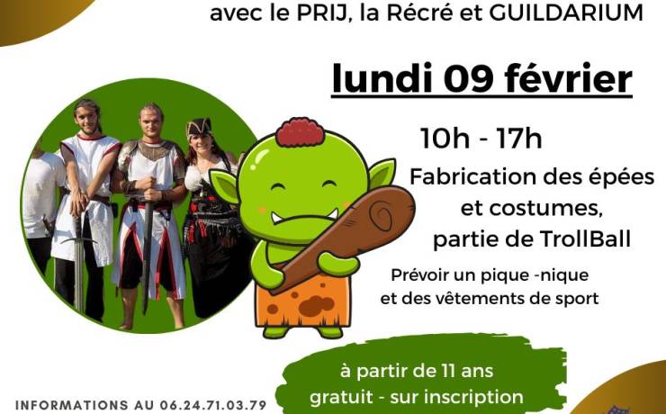 Lundi 9 février, les ados s&rsquo;initient au trollball
Fabrication des épées avec le …