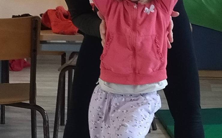 « Au coeur des sens » atelier qui mêle Yoga et Massage en duo parent-enfant, avec …