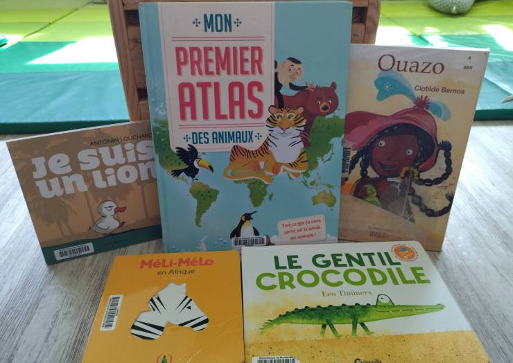 Lecture du mois : Voyageons avec les animaux du monde 
Et petit arrêt en Austral…