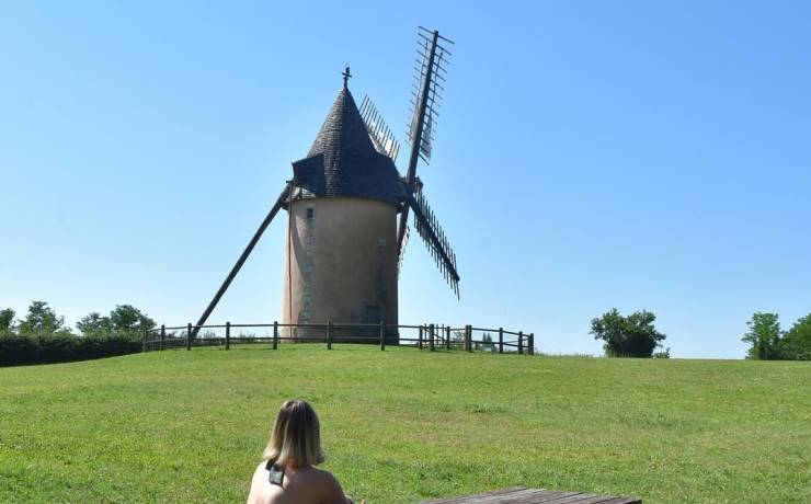 La photo du dimanche soir : le Moulin du Grand Puy à Lansac

Le Moulin du Grand …