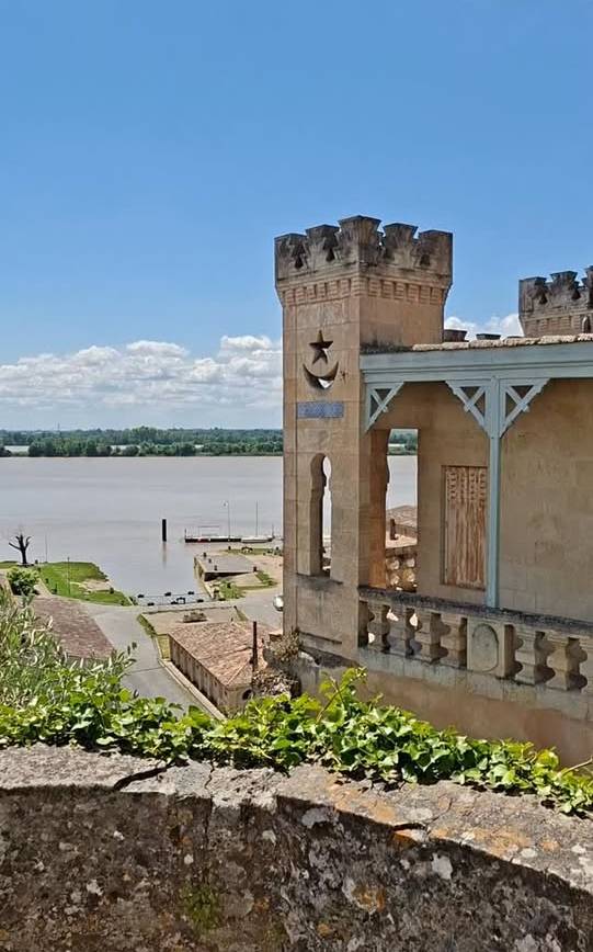 \u2600\ufe0fVisite guidee de Bourg & d\u00e9gustation de la figue\u2600\ufe0f\n\…