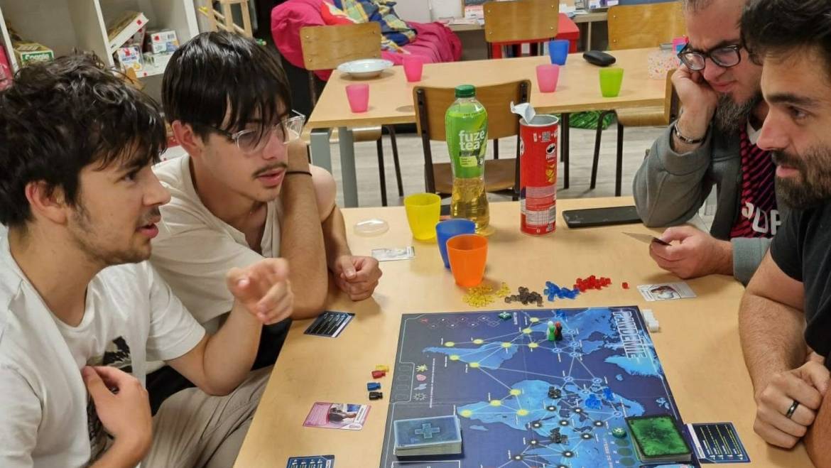 Lors de la soirée Jeux Experts, plusieurs tables se sont affrontées avec « Le des…