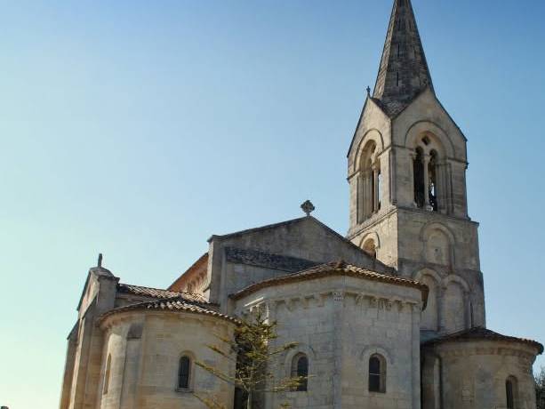 Quiz du jour

Où se trouve cette église selon vous ?
Indiquez votre réponse dans…