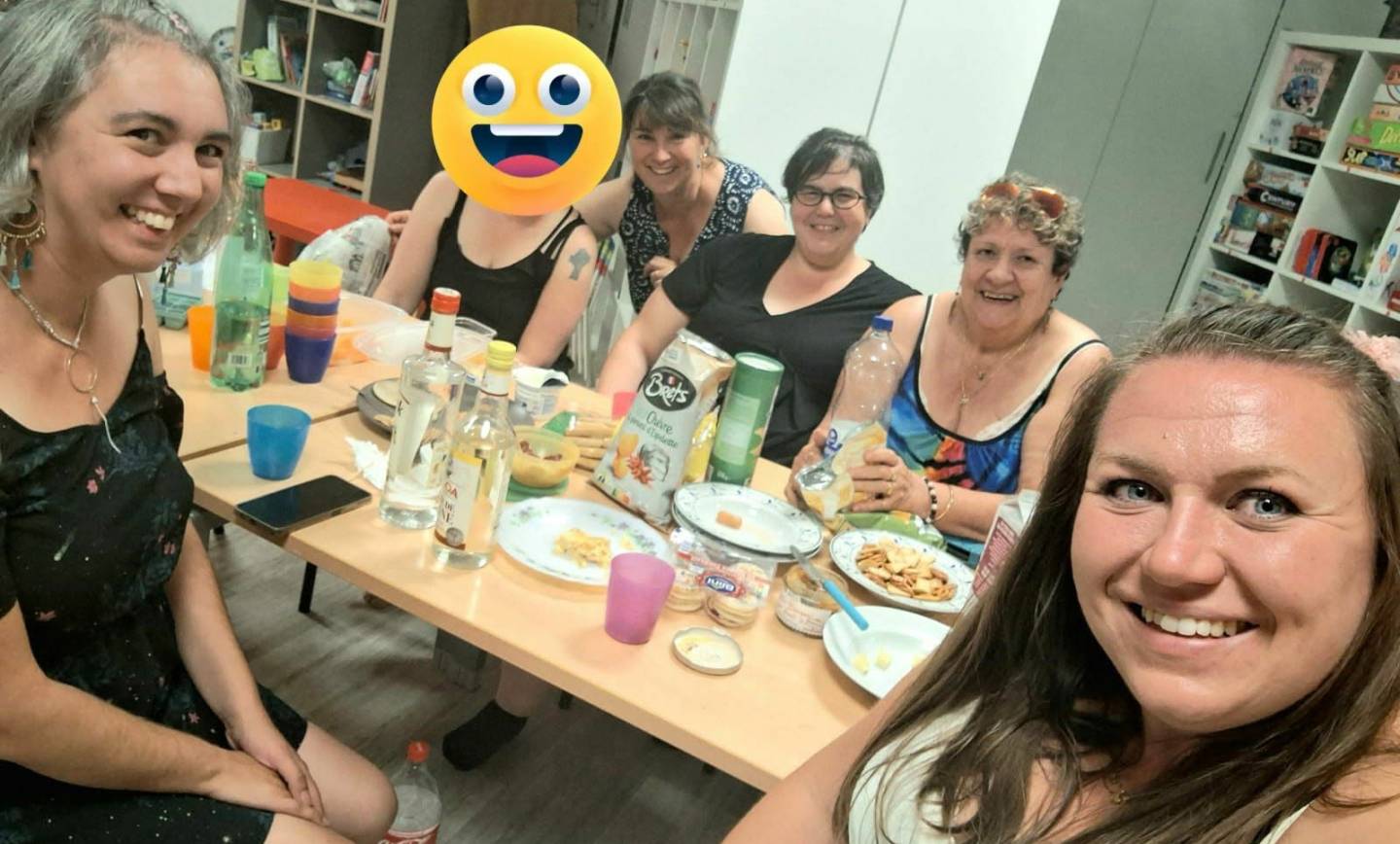 Soirée filles – spéciale « blind test »
Compétition amicale, rigolade et nostalgie…