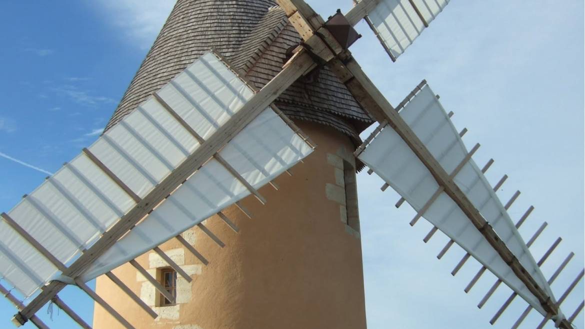 Quizz du dimanche soir
Saurez-vous deviner quel magnifique moulin se cache sur …