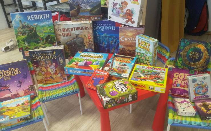Pendant notre soirée jeu de société du vendredi 11 septembre, les plus jeunes so…