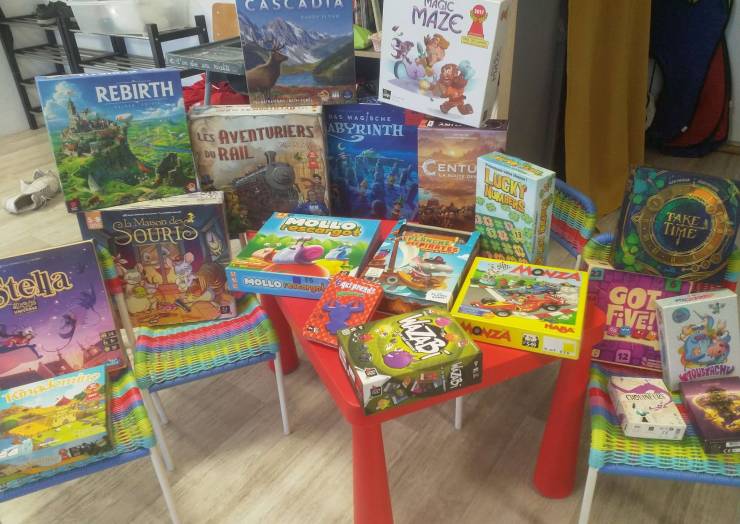 Pendant notre soirée jeu de société du vendredi 11 septembre, les plus jeunes so…