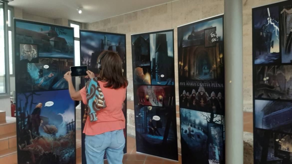 [EXPOSITION INTERACTIVE]
 À vous de mener l’enquête avec Lux in Tenebris !
Plong…