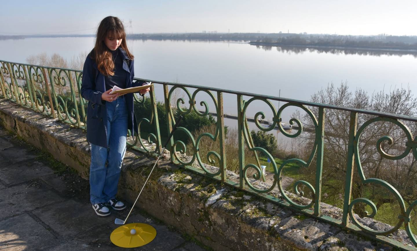 UNE FAÇON LUDIQUE ET ORIGINALE DE RENTER DANS L’HISTOIRE : TESTEZ LE CITY GOLF …
