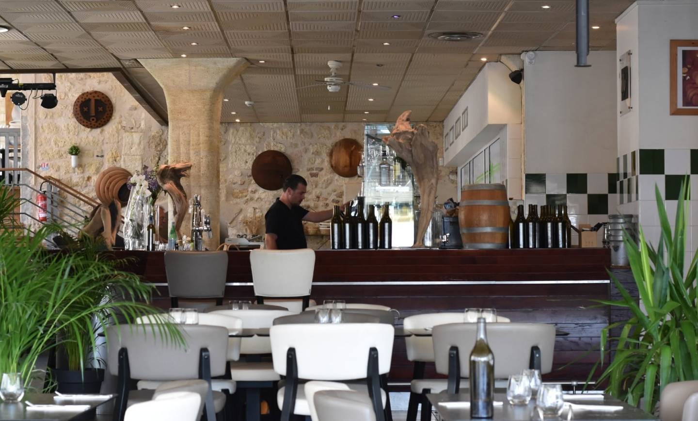 PAUSE GOURMANDE AU PORT DE BOURG : DÉCOUVREZ « CUISINE ET DÉPENDANCES » !
Besoi…