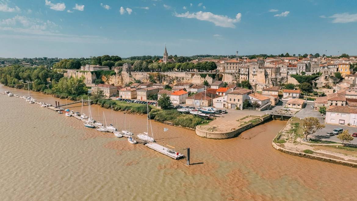 EXPLOREZ NOTRE TERRITOIRE EN AMUSANT TOUTE LA TRIBU !
Vous cherchez une activi…